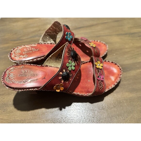 Spring step 42 sandals, Red Leather With Flowers *READ - Picture 4 of 8